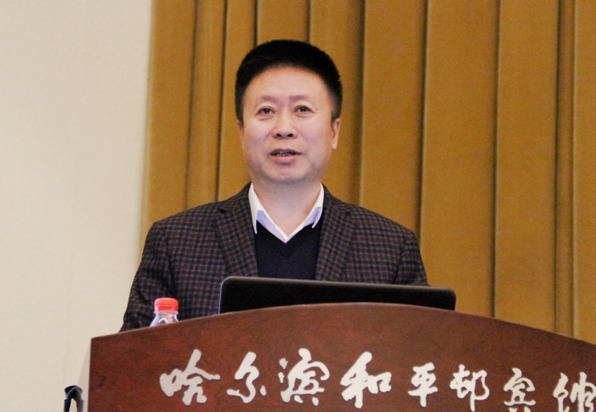 白晓明院长照片.JPG