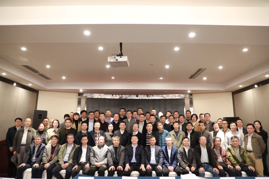 ebc17aaa4a9f71273f42df6ae85a238.jpg